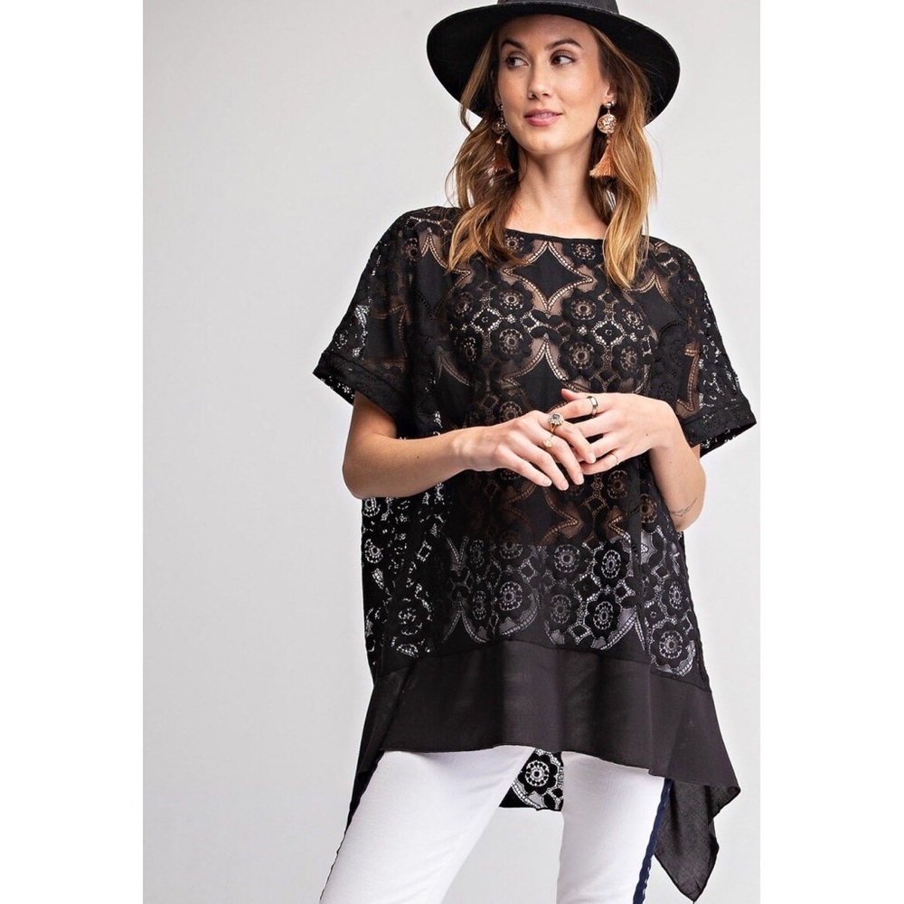 All The Lace Boxy Sharkbite Top